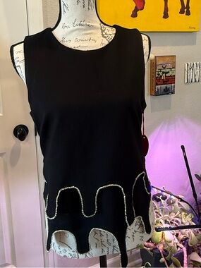 Eva Franco Jewelry Black Sleeveless Top with Decorative Hem
